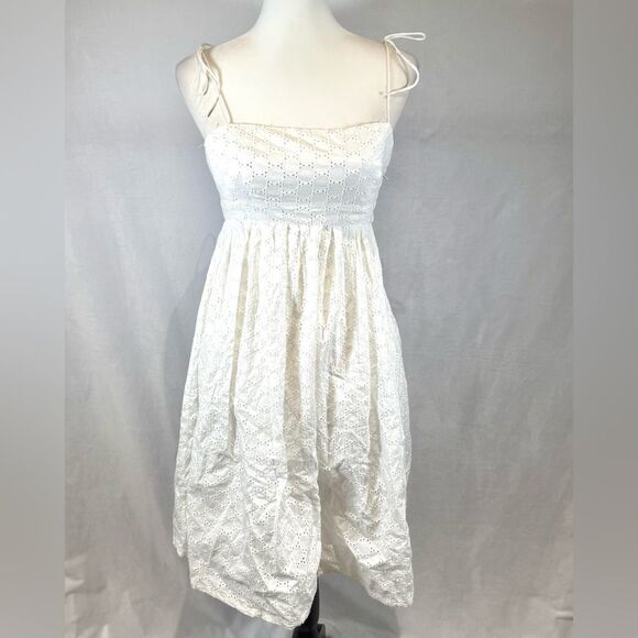Gap Y2K white tie straps eyelet lace empire waist cotton dress size 4 - Picture 1 of 5